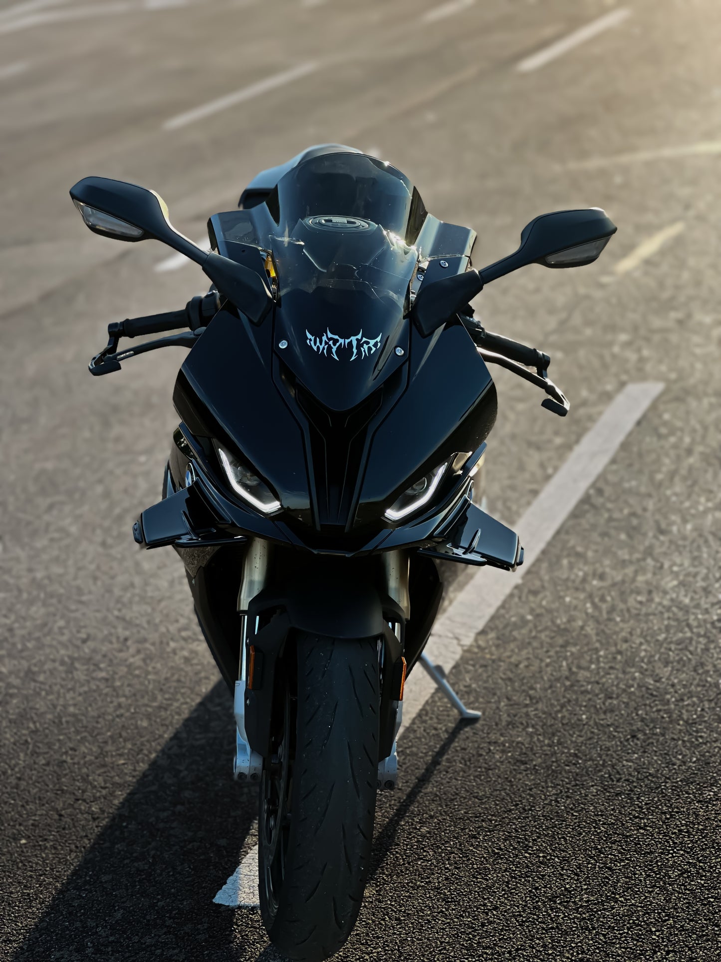 WINDSCREEN DECAL „vyren“